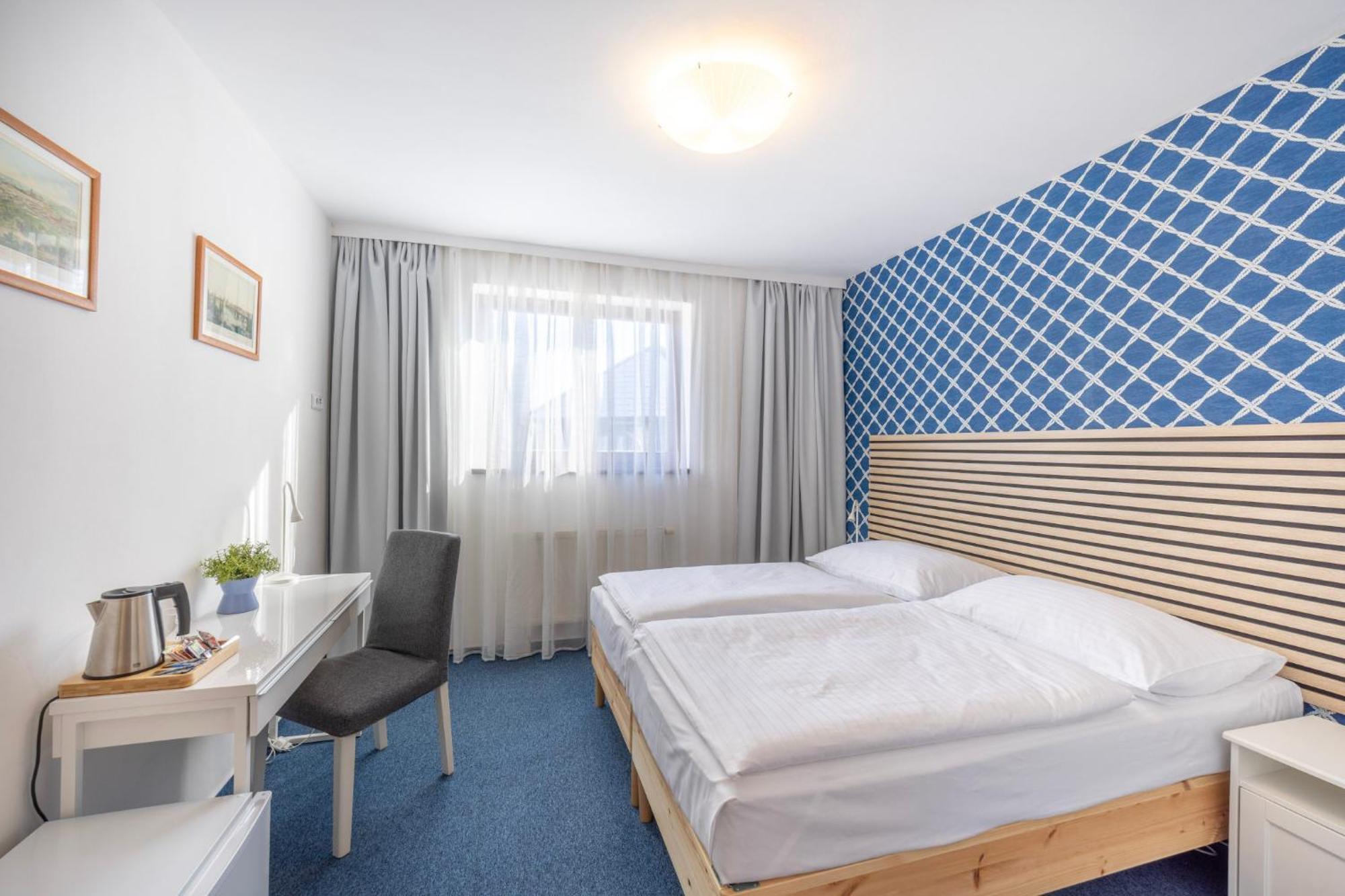 Marina Vltava Hotel Nelahozeves Bagian luar foto